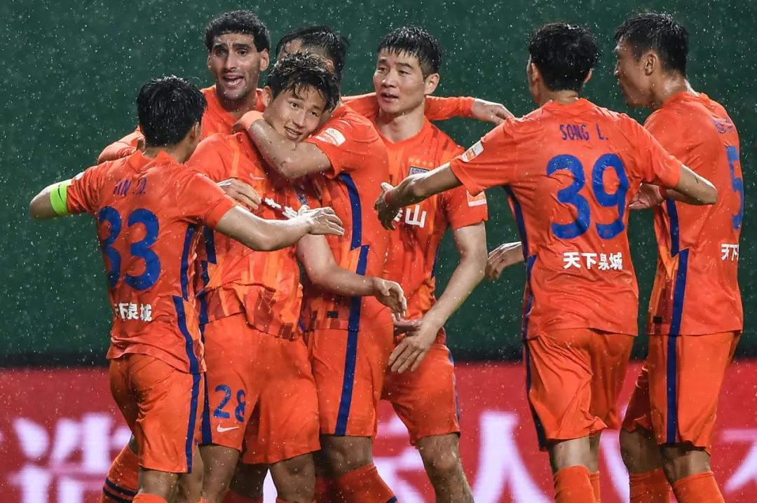 يلا كورة ترتيب الدوري الإنجليزي 2024توقعات مثيرة وتنافس شرس